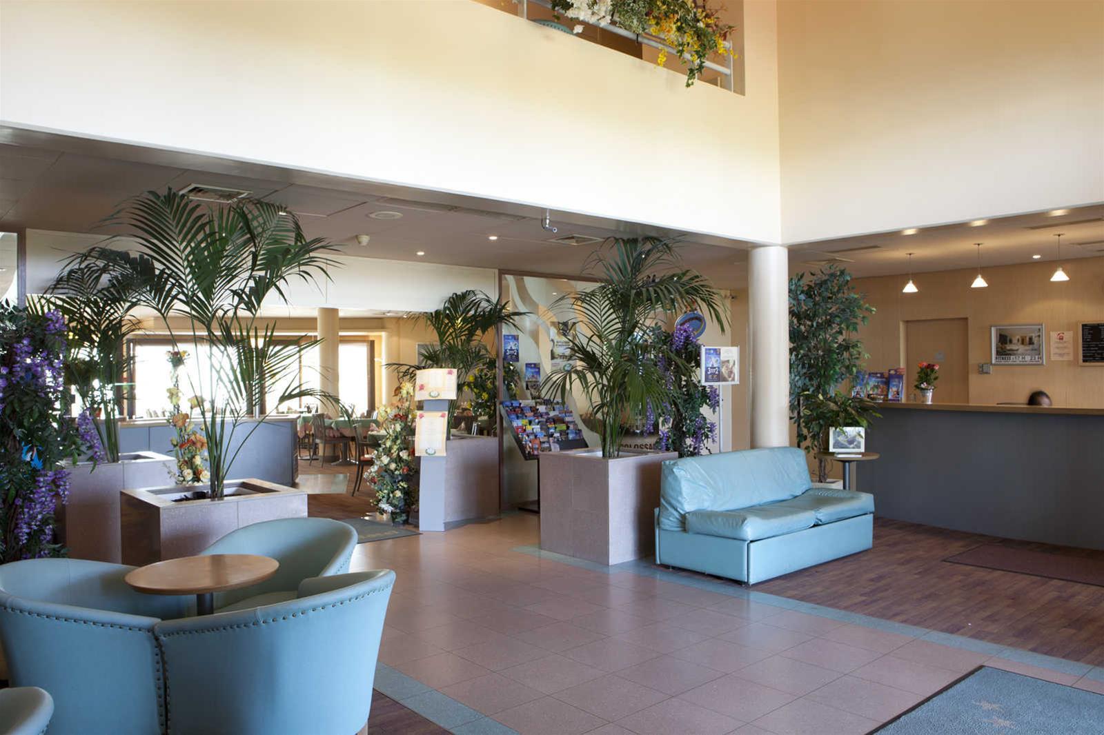 Best Western Hôtel Grand Parc Marne La Vallée Chanteloup-en-Brie Exterior foto
